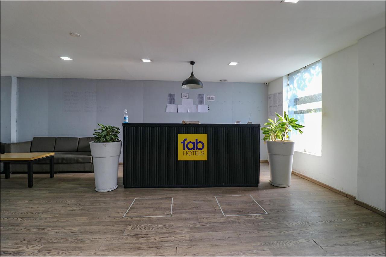 Fabhotel The Chaitanyas Rohini Sec 18 Delhi  Exterior foto